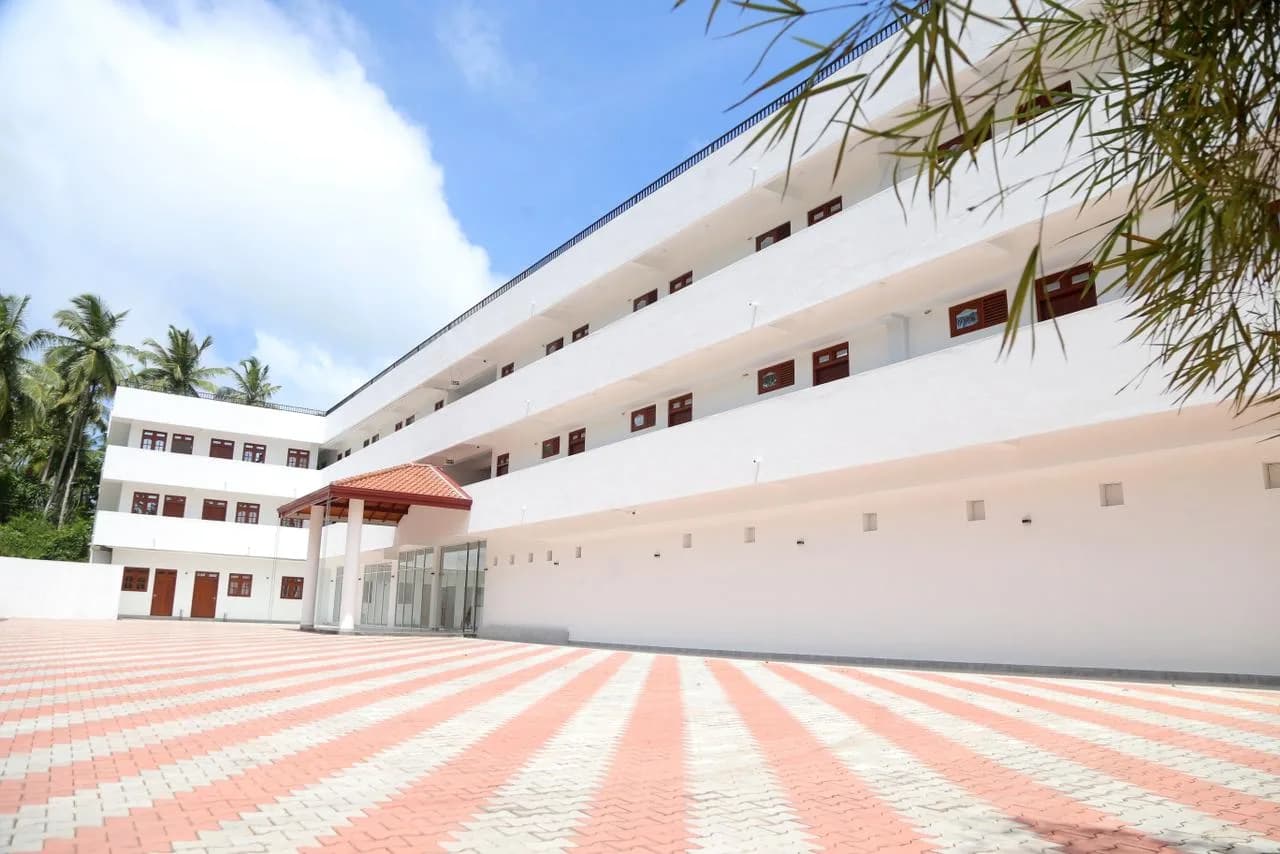 Luxury 19-Bed River Edge Hotel, Bentota - Photo 48