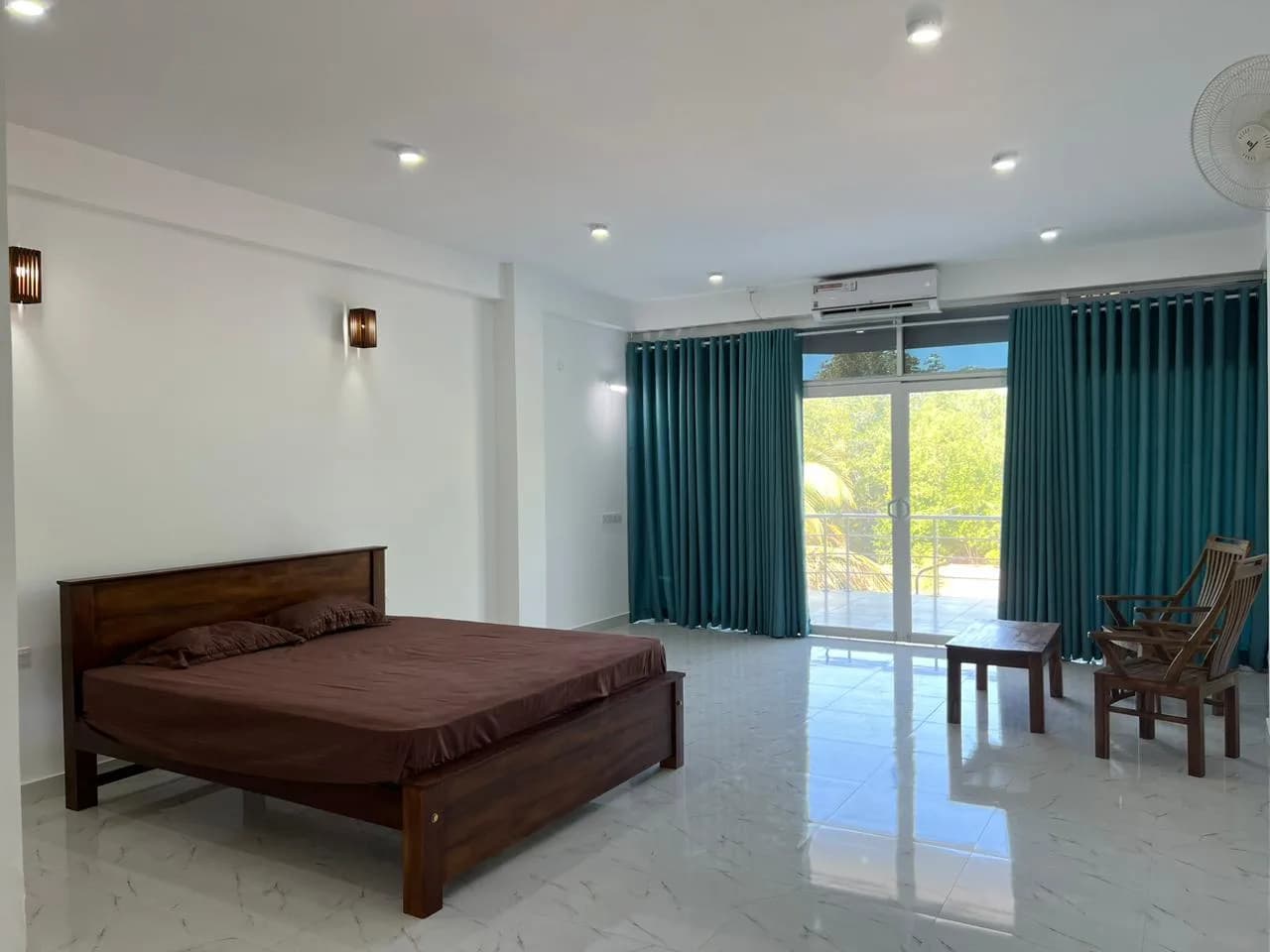Luxury 19-Bed River Edge Hotel, Bentota - Photo 44