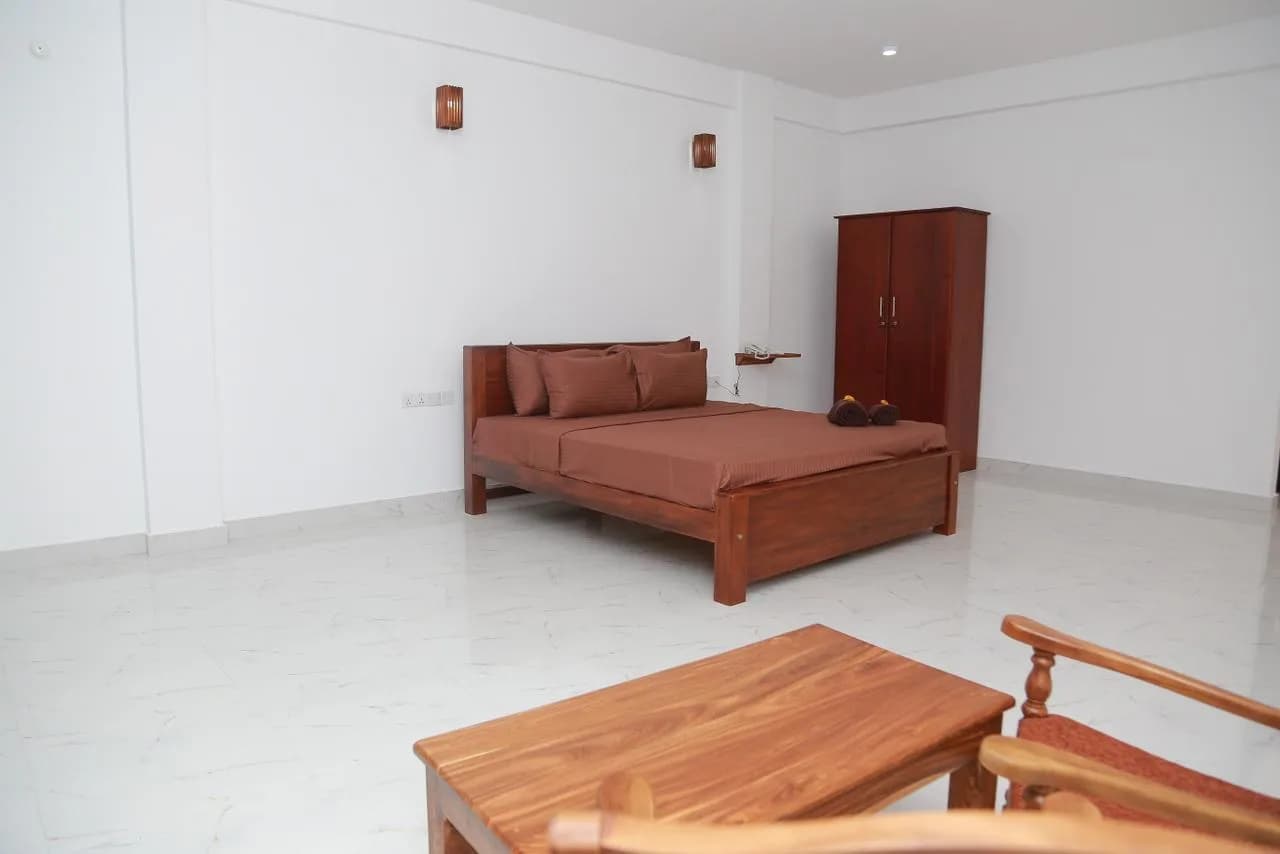Luxury 19-Bed River Edge Hotel, Bentota - Photo 37