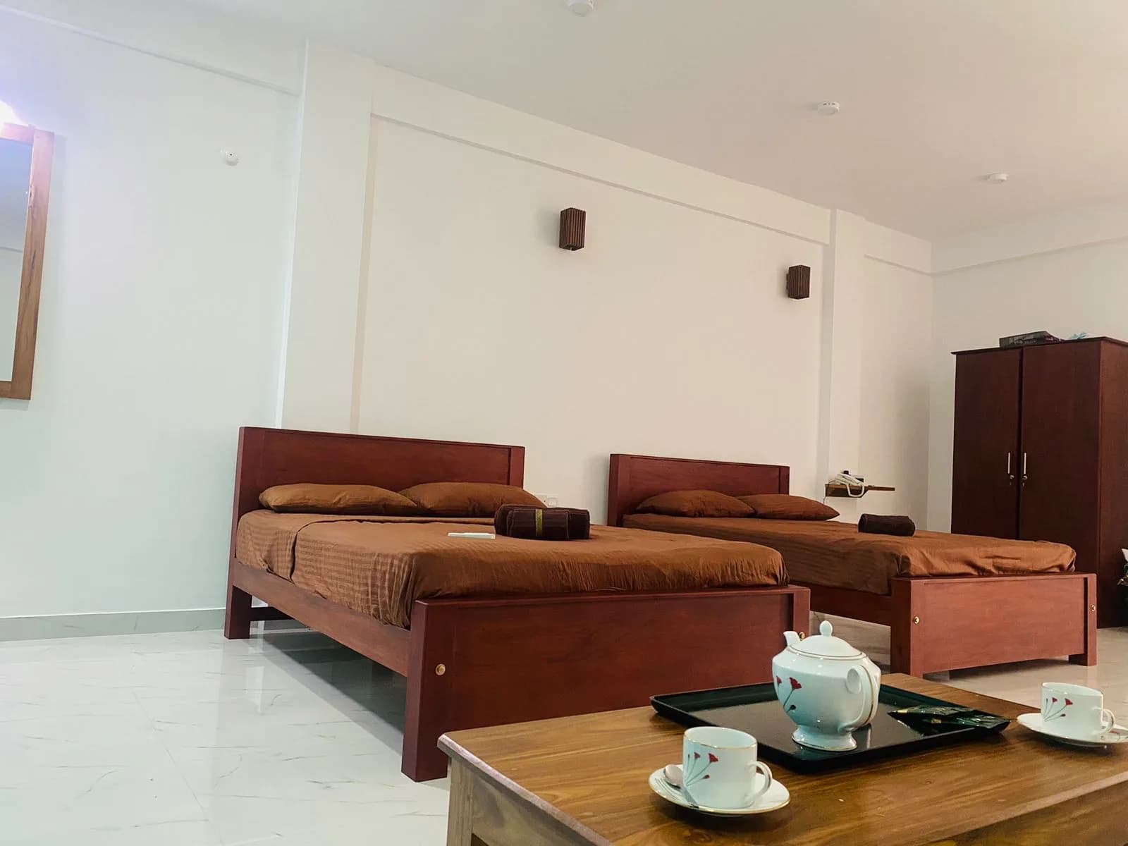 Luxury 19-Bed River Edge Hotel, Bentota - Photo 23