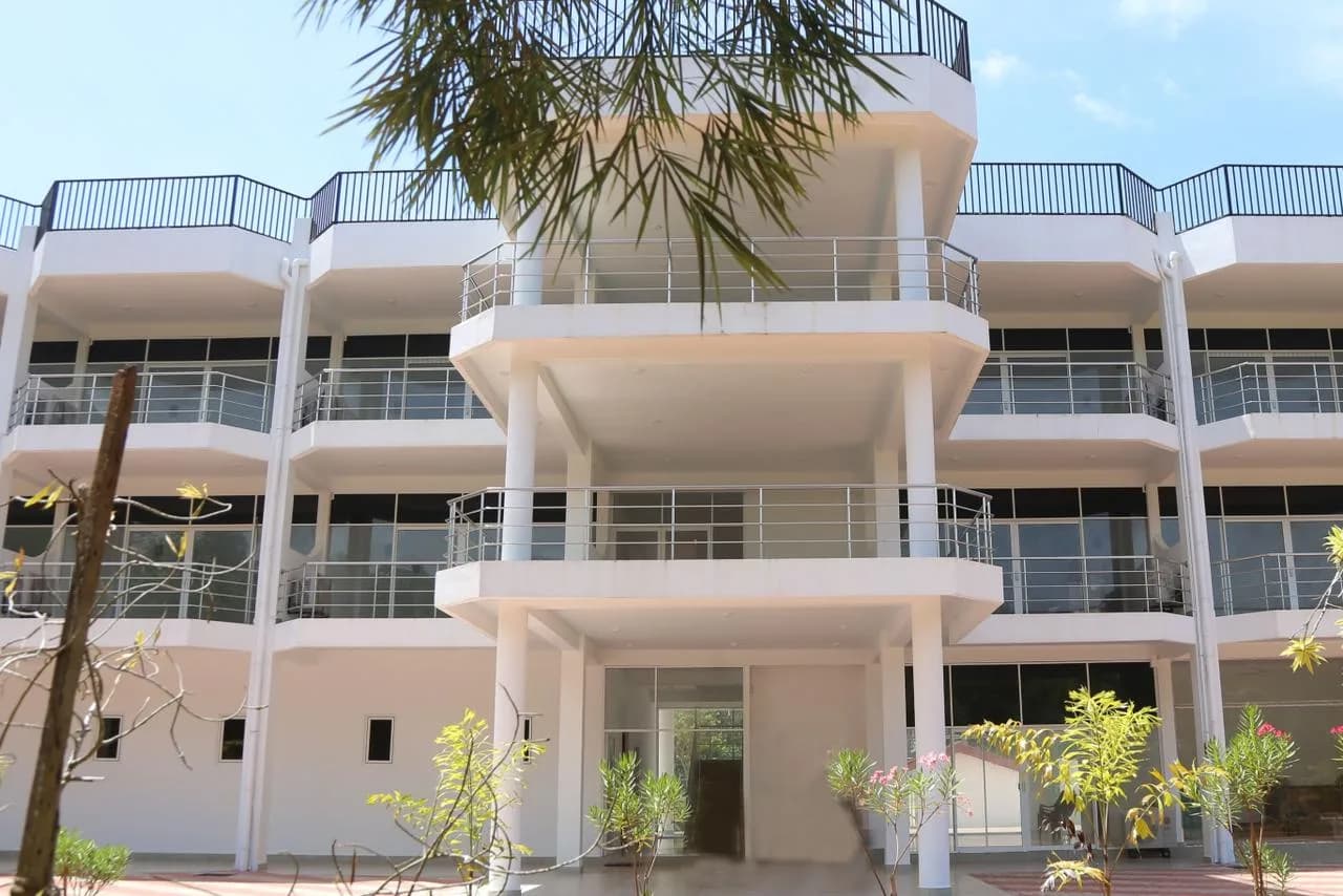Luxury 19-Bed River Edge Hotel, Bentota - Photo 53