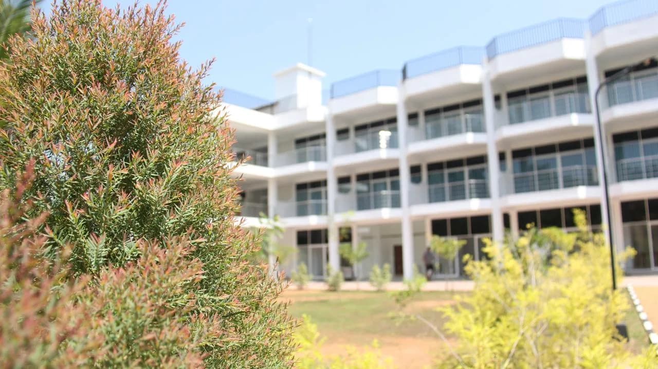 Luxury 19-Bed River Edge Hotel, Bentota - Photo 33