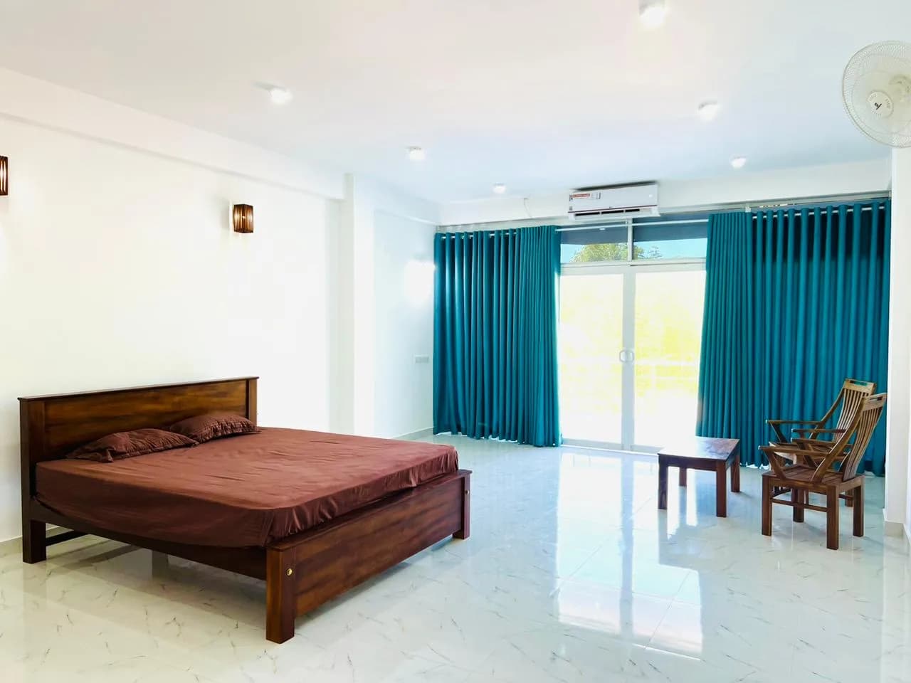 Luxury 19-Bed River Edge Hotel, Bentota - Photo 47