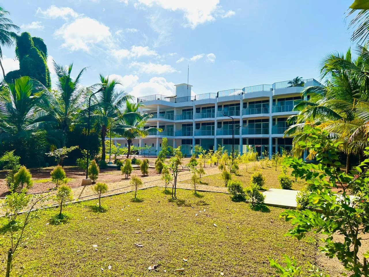 Luxury 19-Bed River Edge Hotel, Bentota - Photo 64