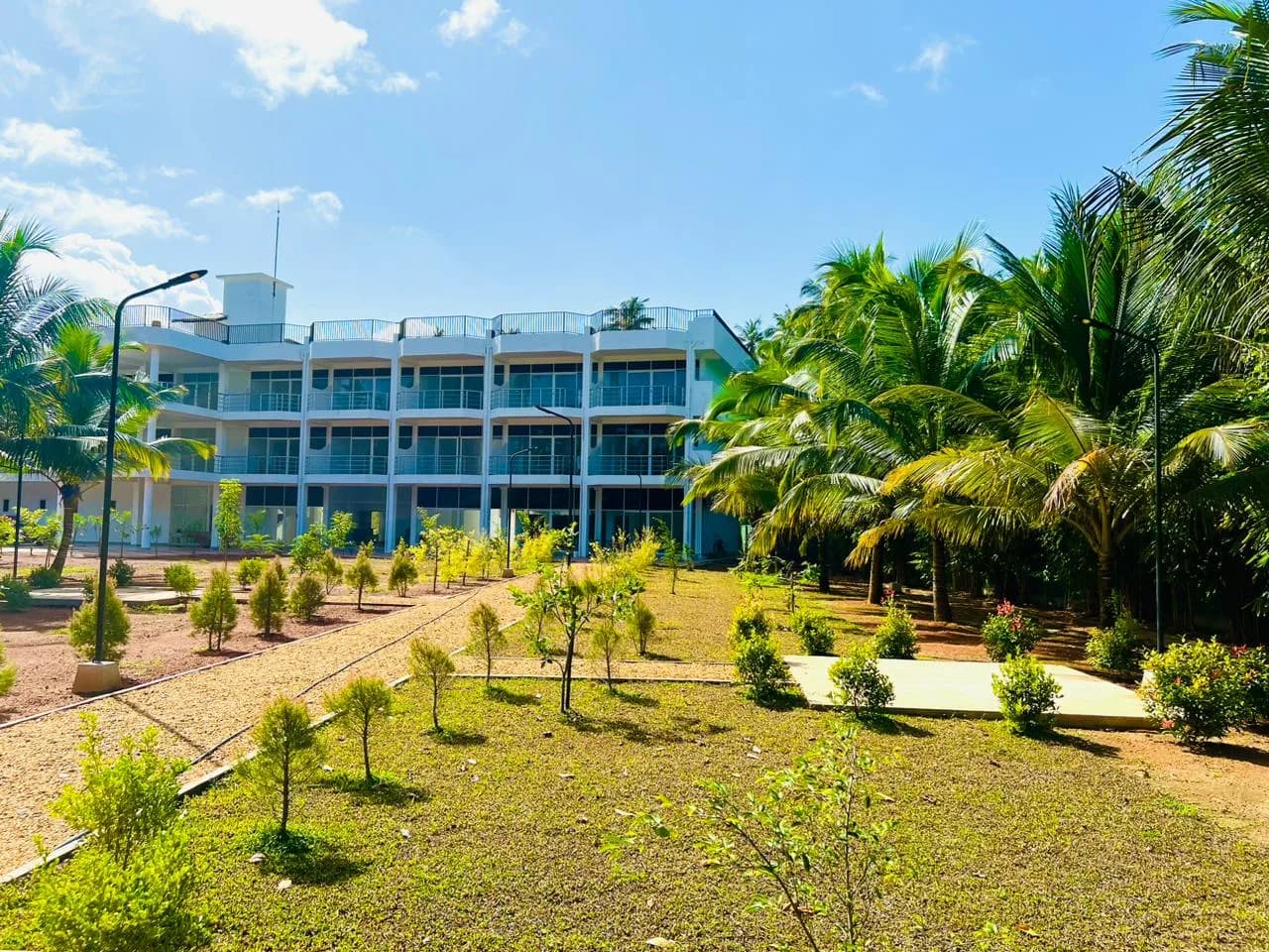 Luxury 19-Bed River Edge Hotel, Bentota - Photo 66